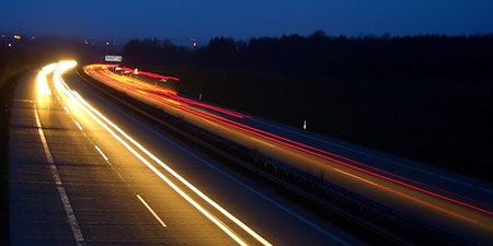 Unterwegs mit dem Auto (Quelle flickr.com @shagy6six6) Unterwegs mit dem Auto (Quelle flickr.com @shagy6six6)